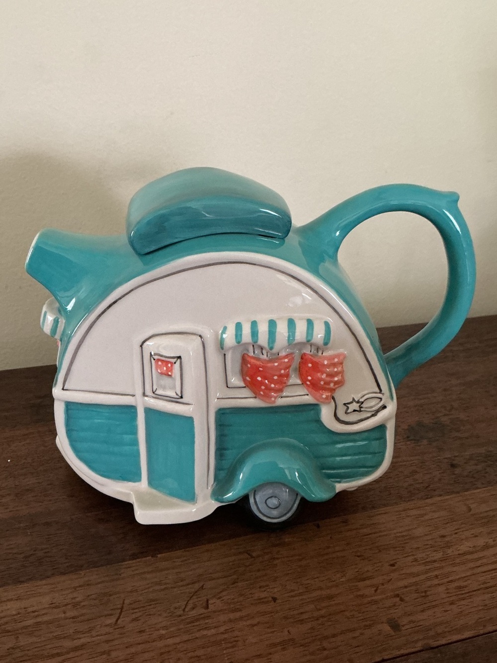 NWT Blue Sky Clayworks Retro Camper Figural Teapot
